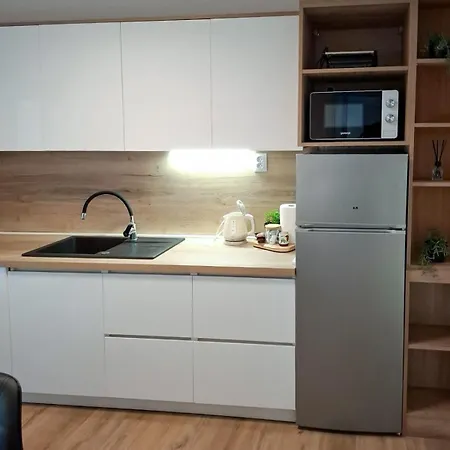 Marta 2 Apartment *